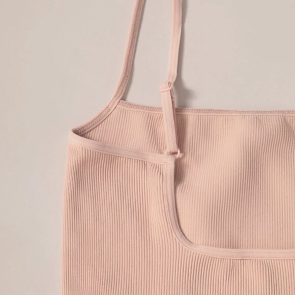 From Rachel - Seamless Bodysuit - Ballerina Pink - Size XS - Picture 6 of 9